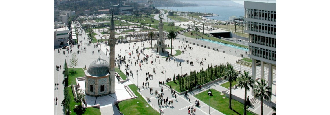 İzmir Konak İlçesi İş Elbiseleri ve Personel Kıyafetleri