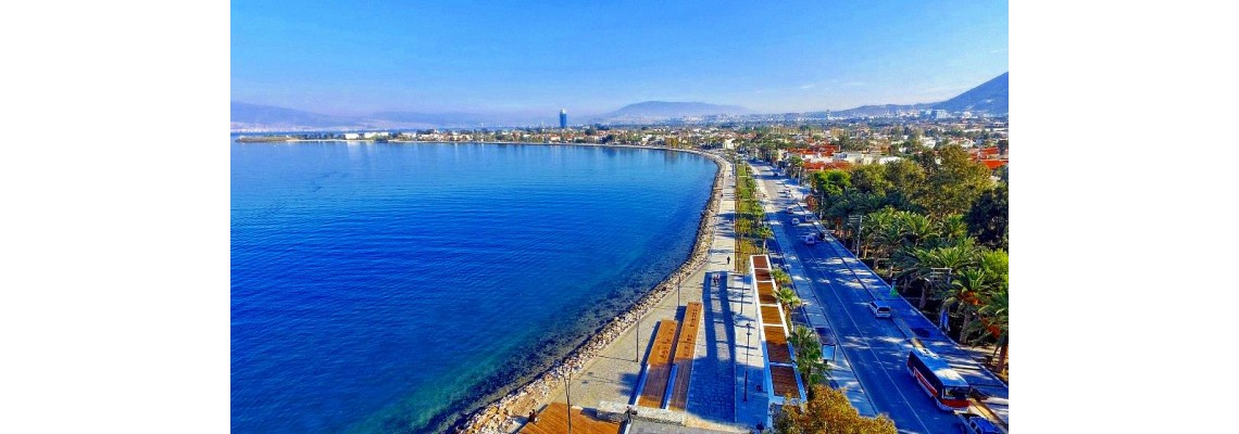 İzmir Narlıdere İlçesi İş Elbiseleri ve Personel Kıyafetleri