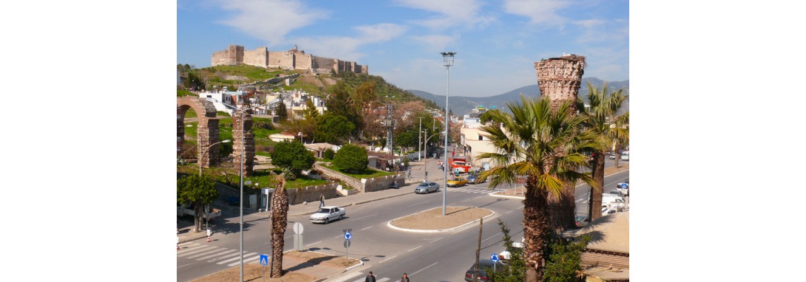 İzmir Selçuk İlçesi İş Elbiseleri ve Personel Kıyafetleri